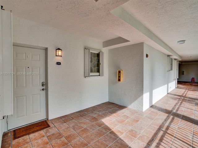 3245 NE 184th Street 13305, Aventura, FL 33160