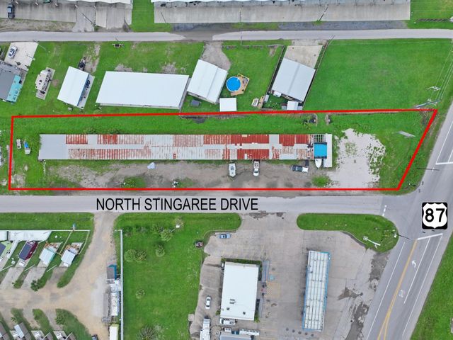 1012 N Stingaree Drive, Crystal Beach, TX 77650