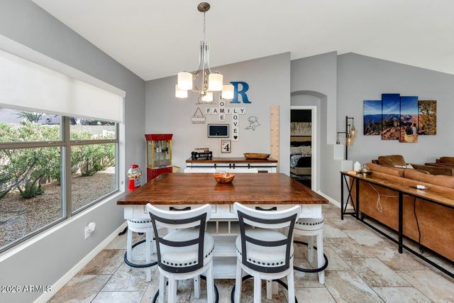 4834 E MOSSMAN Road, Phoenix, AZ 85054