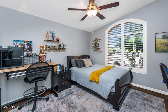 4834 E MOSSMAN Road, Phoenix, AZ 85054