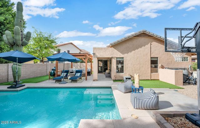 4834 E MOSSMAN Road, Phoenix, AZ 85054