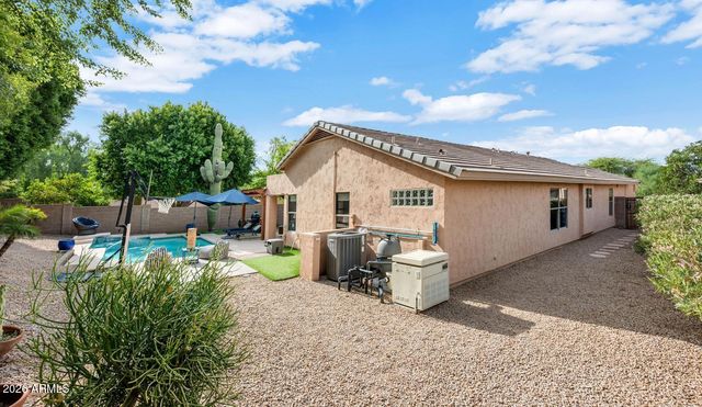 4834 E MOSSMAN Road, Phoenix, AZ 85054