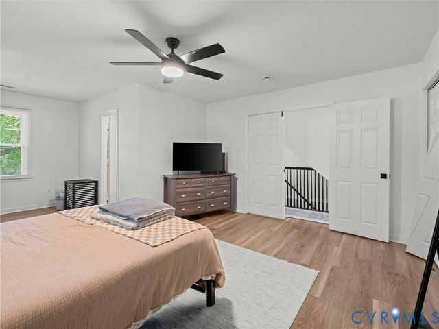 4001 Kings Gate Rd, Chester, VA 23831