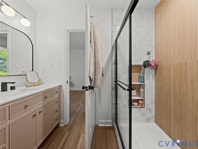 4001 Kings Gate Rd, Chester, VA 23831