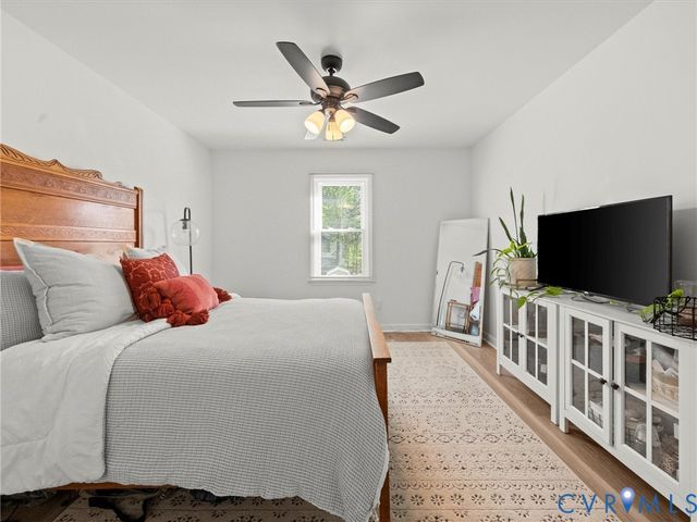 4001 Kings Gate Rd, Chester, VA 23831