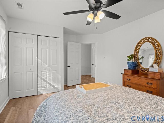 4001 Kings Gate Rd, Chester, VA 23831