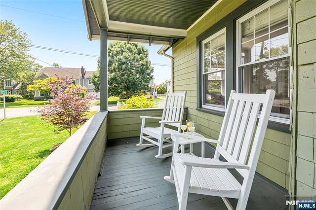 334 Corona Place, Ridgewood, NJ 07450