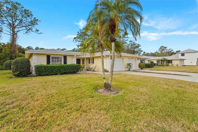 5524 PALM AIRE DRIVE 5524, Sarasota, FL 34243