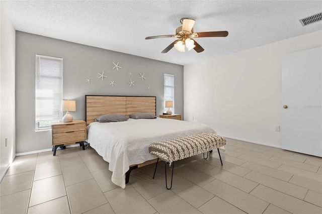 5524 PALM AIRE DRIVE 5524, Sarasota, FL 34243