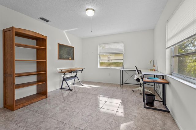 5524 PALM AIRE DRIVE 5524, Sarasota, FL 34243