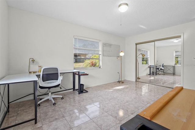 5524 PALM AIRE DRIVE 5524, Sarasota, FL 34243