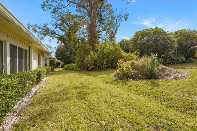 5524 PALM AIRE DRIVE 5524, Sarasota, FL 34243