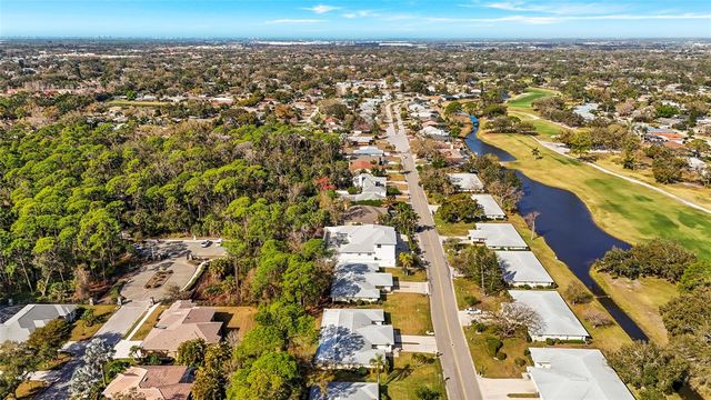 5524 PALM AIRE DRIVE 5524, Sarasota, FL 34243