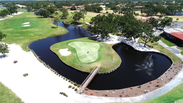 5524 PALM AIRE DRIVE 5524, Sarasota, FL 34243