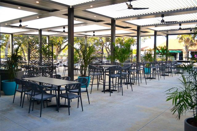 5524 PALM AIRE DRIVE 5524, Sarasota, FL 34243