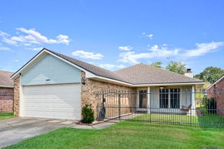 2113 Maple Ridge Dr, Baton Rouge, LA 70816