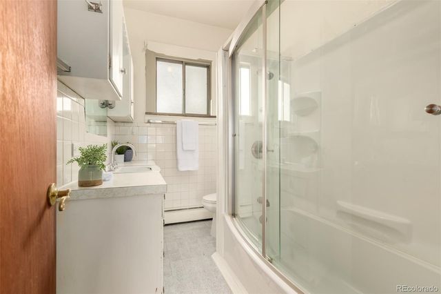 3246 W 53rd Avenue, Denver, CO 80221