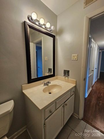 4604 Coronado Drive, Charlotte, NC 28212