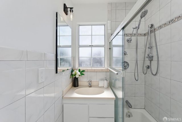 2451 32nd Avenue, San Francisco, CA 94116