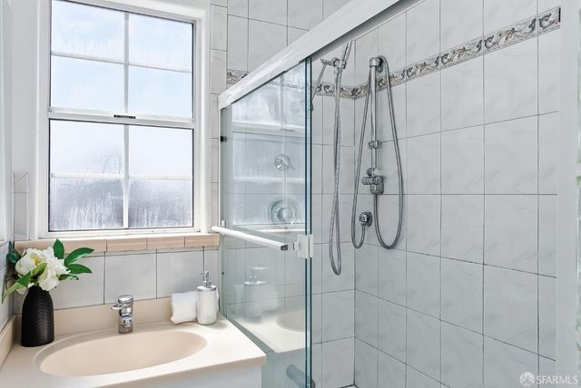 2451 32nd Avenue, San Francisco, CA 94116