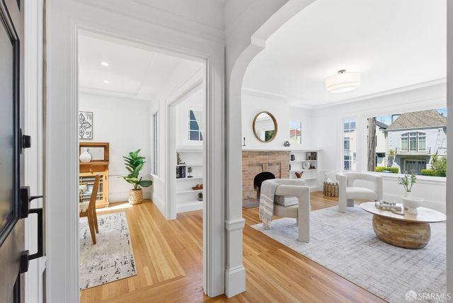 2451 32nd Avenue, San Francisco, CA 94116