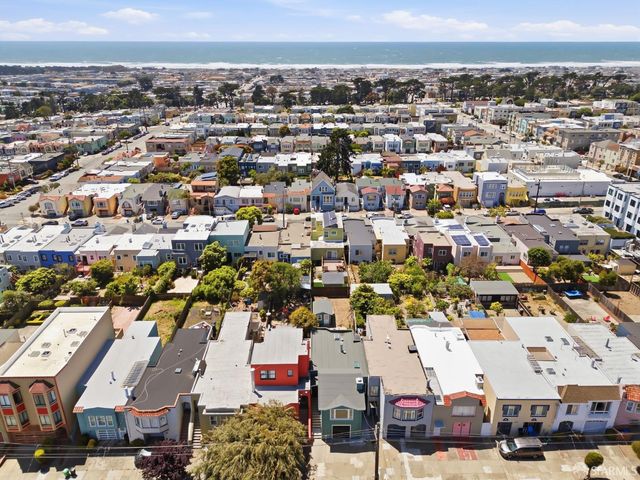 2451 32nd Avenue, San Francisco, CA 94116