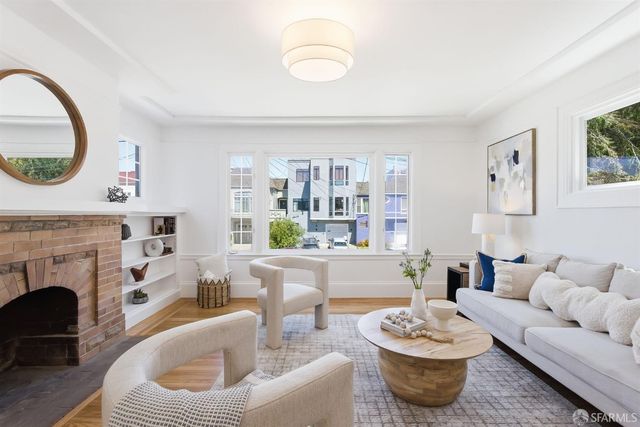 2451 32nd Avenue, San Francisco, CA 94116
