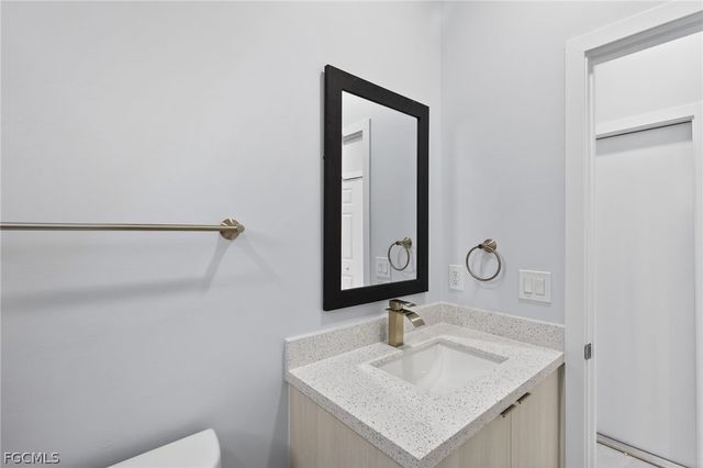 2718 67th ST W, Lehigh Acres, FL 33971