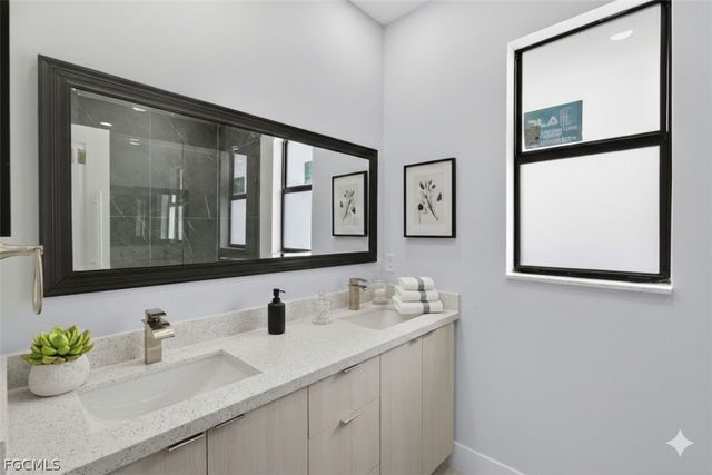 2718 67th ST W, Lehigh Acres, FL 33971