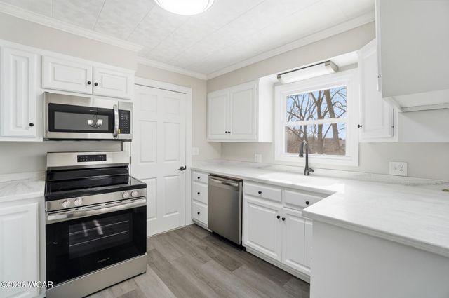 108 Valley Way, Lima, OH 45804