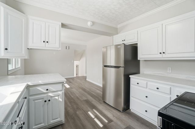 108 Valley Way, Lima, OH 45804