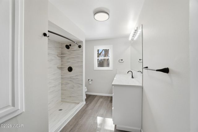 108 Valley Way, Lima, OH 45804