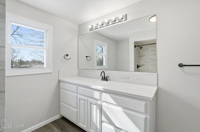 108 Valley Way, Lima, OH 45804