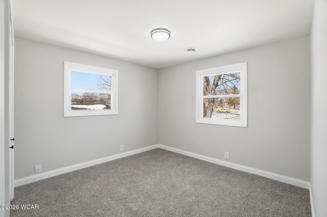 108 Valley Way, Lima, OH 45804