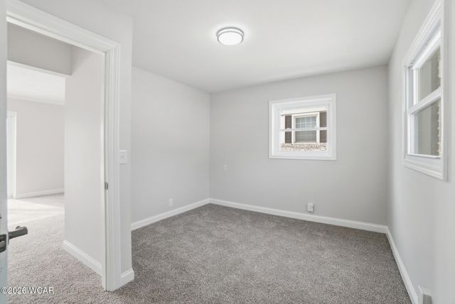 108 Valley Way, Lima, OH 45804