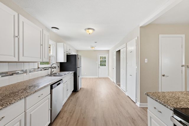 3804 Cornish Avenue, Fort Worth, TX 76133