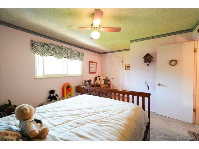 9155 E Oxford Dr, Denver, CO 80237