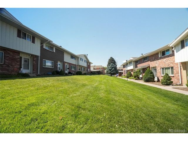 9155 E Oxford Dr, Denver, CO 80237