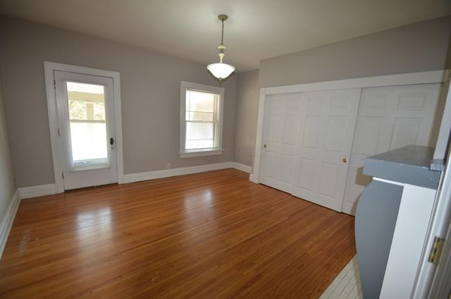 208 W 3rd Avenue, Columbus, OH 43201