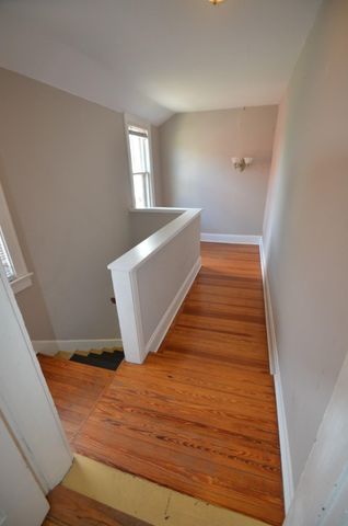 208 W 3rd Avenue, Columbus, OH 43201