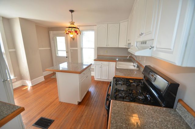 208 W 3rd Avenue, Columbus, OH 43201