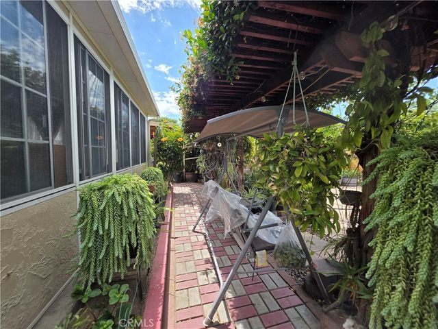 321 Johnston Street, Colton, CA 92324