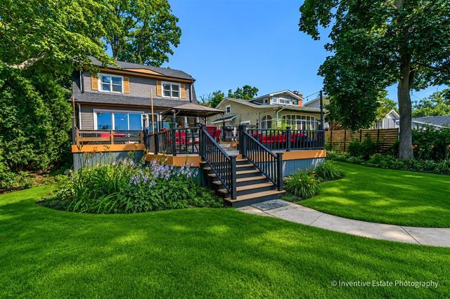 1925 N Woodlawn Park Avenue, Mchenry, IL 60051