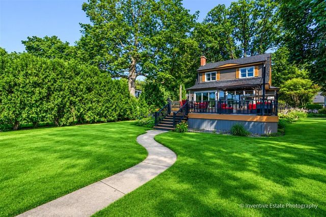 1925 N Woodlawn Park Avenue, Mchenry, IL 60051