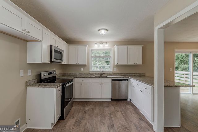 1202 Palisades Lane, Ellenwood, GA 30294