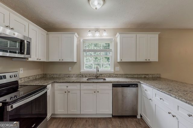 1202 Palisades Lane, Ellenwood, GA 30294