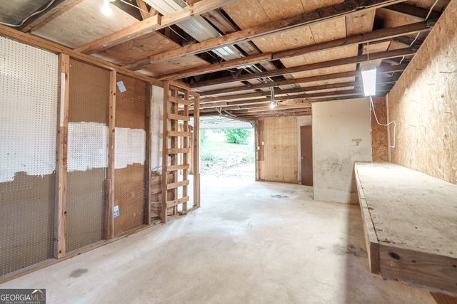 1180 Green Briar Drive, Madison, GA 30650