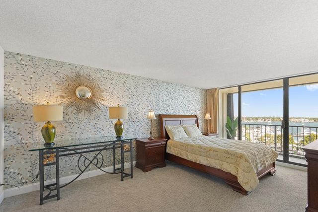 136 Lakeshore Drive 711, North Palm Beach, FL 33408