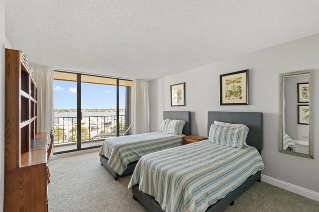 136 Lakeshore Drive 711, North Palm Beach, FL 33408