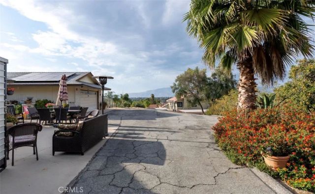 27531 Big Springs Ranch, Hemet, CA 92544